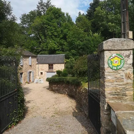 Prázdninový dům Presbytere St Michel De Leon *