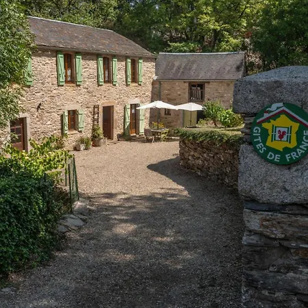 Presbytere St Michel De Leon Lacaze